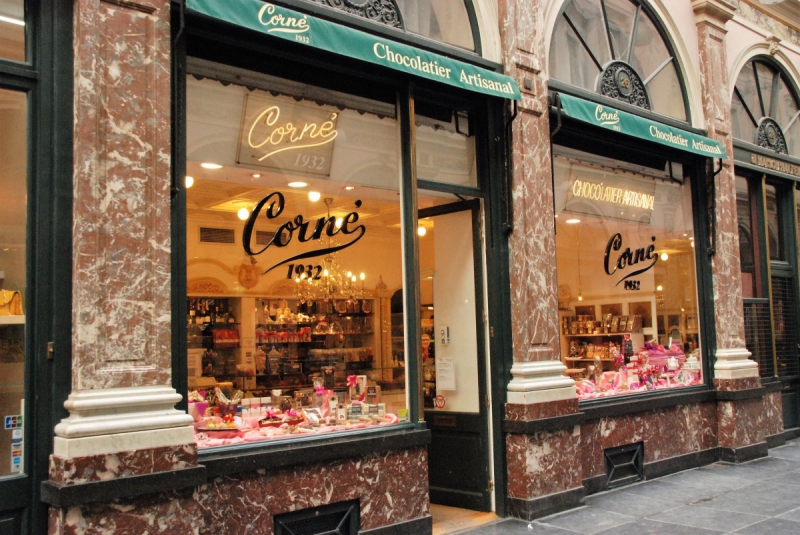 vente-GASSIN-min_chocolate_chocolaterie_shop_luxury_chic_gallery_brussels_belgium-558146